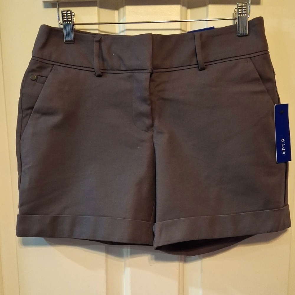 Women's Dark Gray Shorts Size 4 Mid Rise